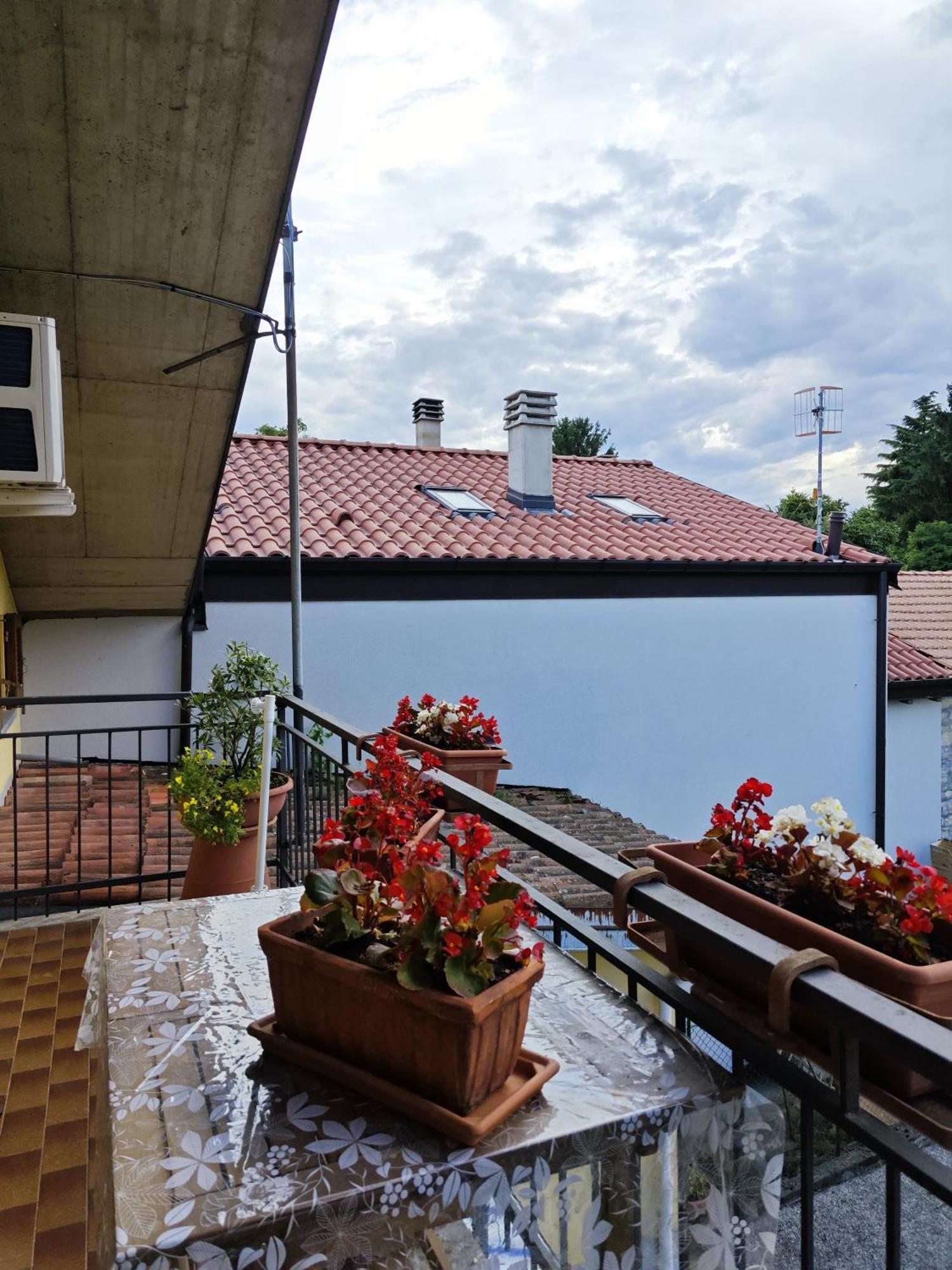 Casa Relax Daire Laveno-Mombello Dış mekan fotoğraf